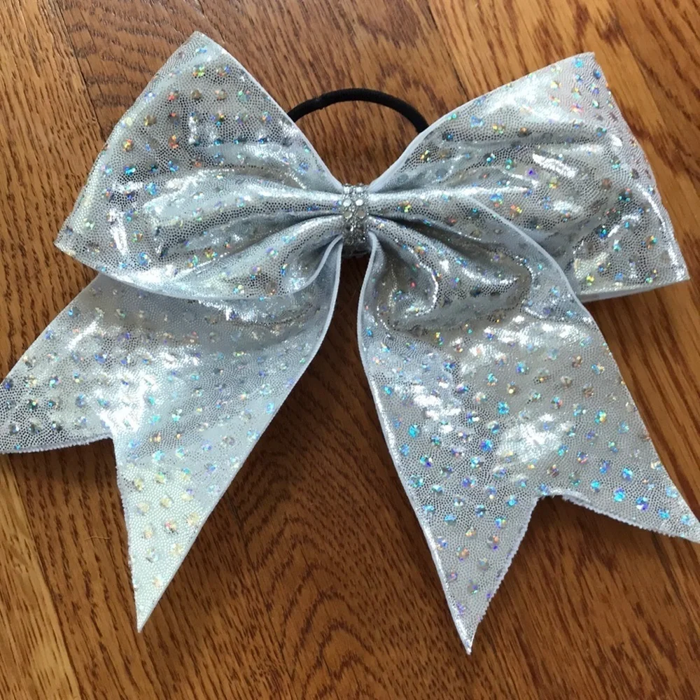 Like new cheer bows, 3